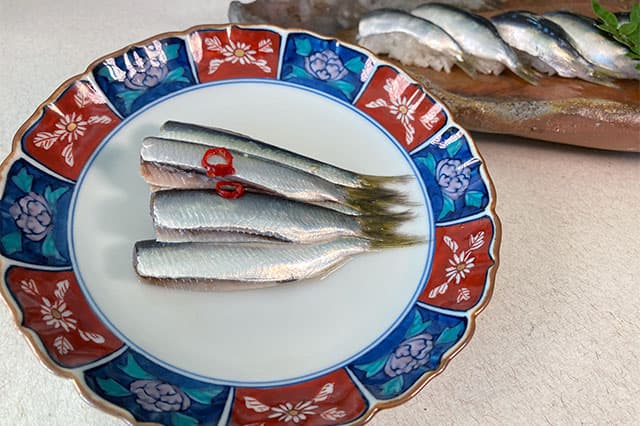 ママカリの酢漬け