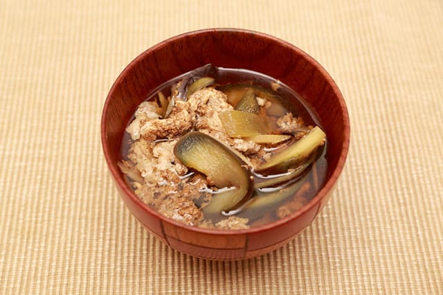 つがに汁