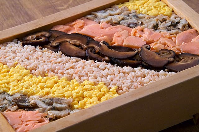 箱ずし