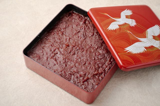 重箱入りぼたもち/おはぎ