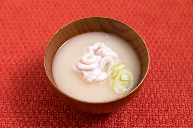 たちの味噌汁/スケソウダラの白子の味噌汁
